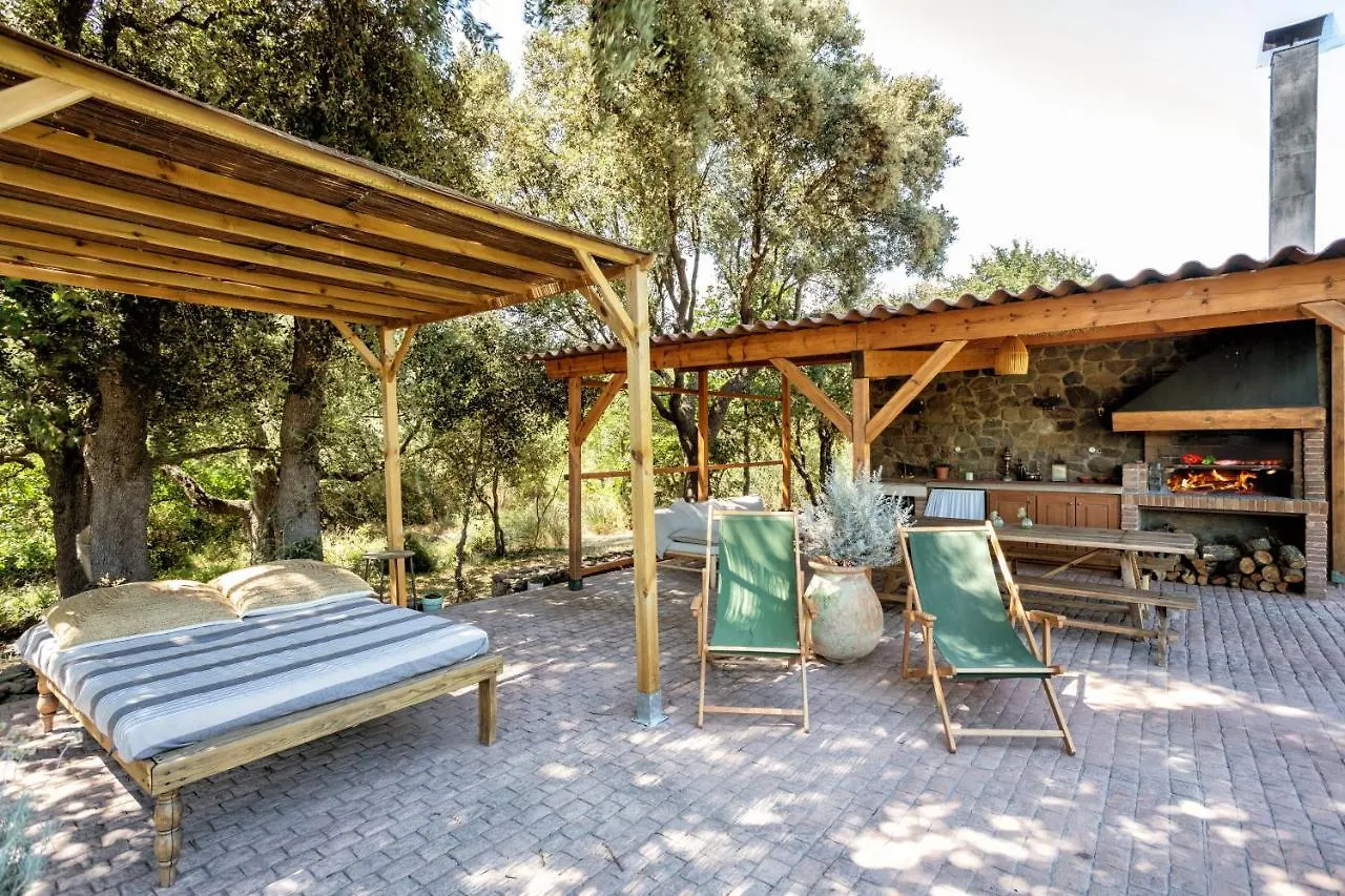Casa Rural Moli Roquer Guest House Rabos Country house